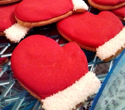 ciastka w kształcie rękawiczki